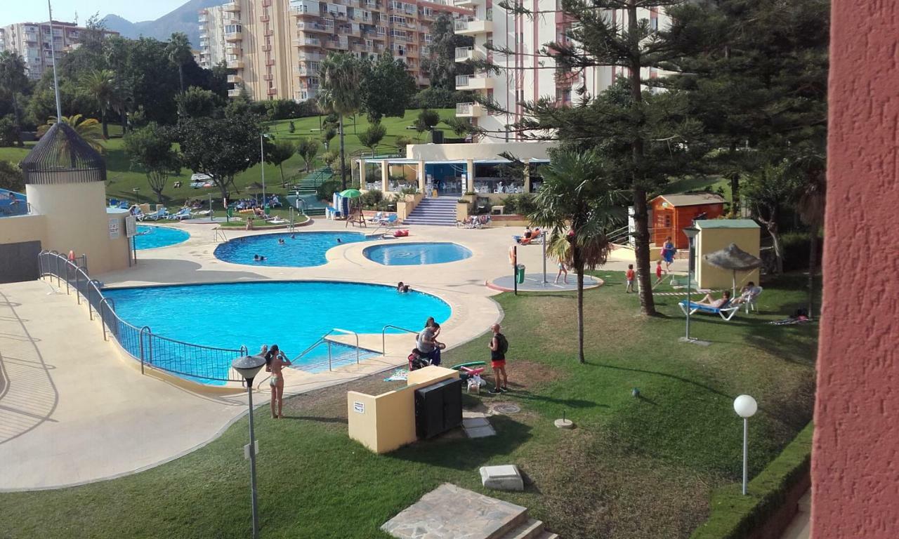 Jupiter Estudio Benalmadena Luaran gambar