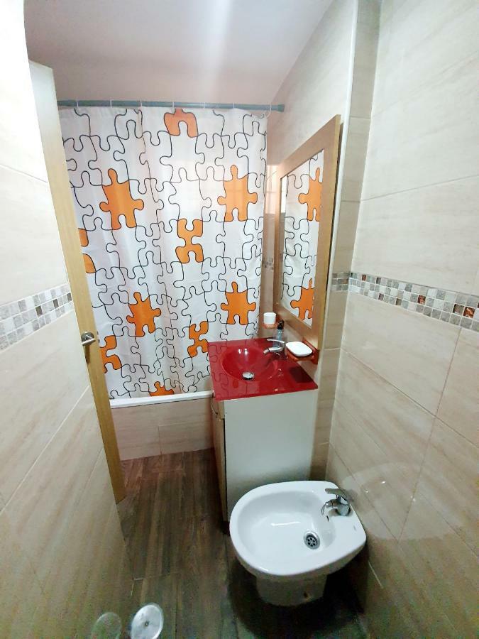 Jupiter Estudio Benalmadena Luaran gambar